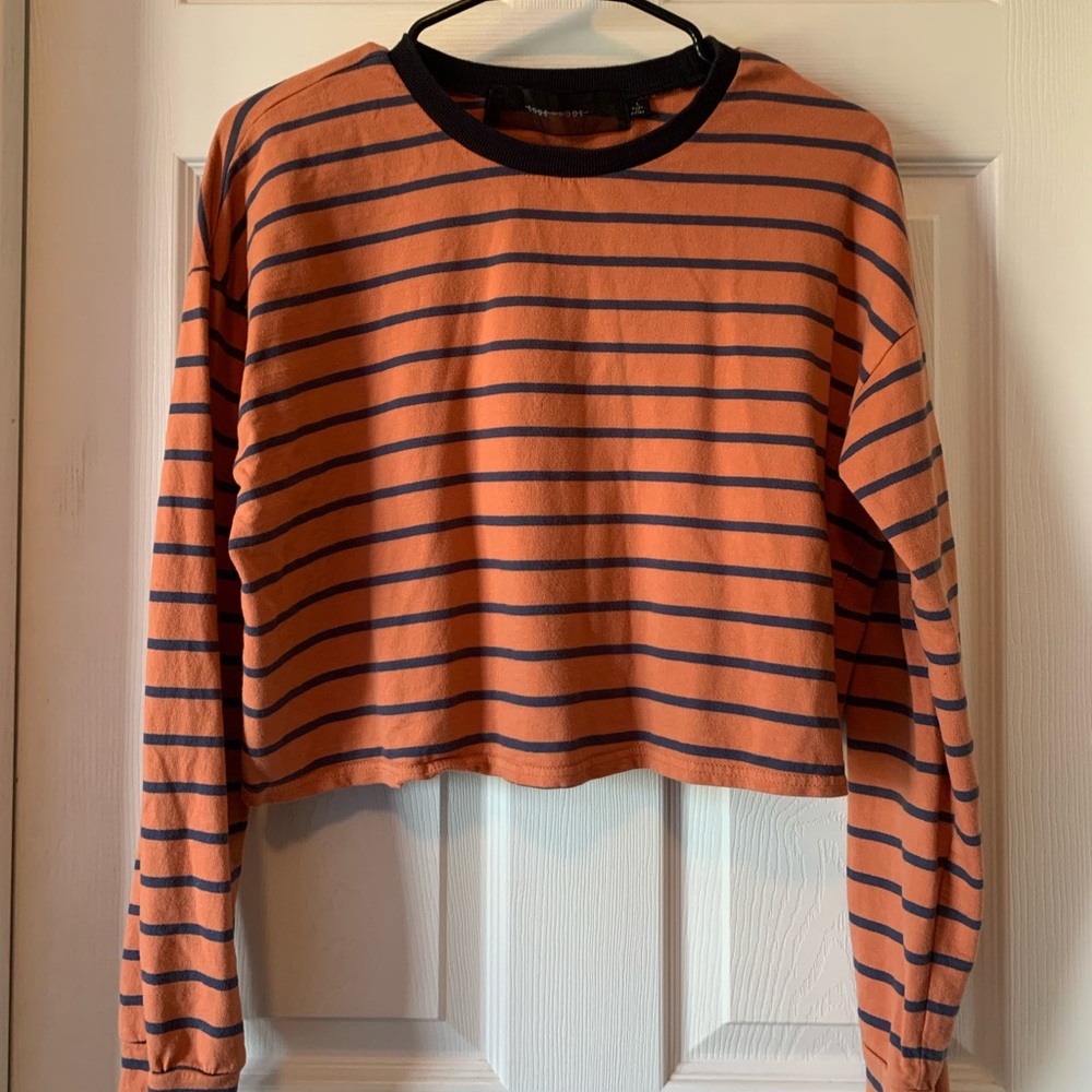 Cropped Long Sleeve T-shirt
